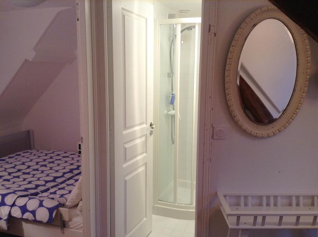 Les Graves Villa Villerville Room photo