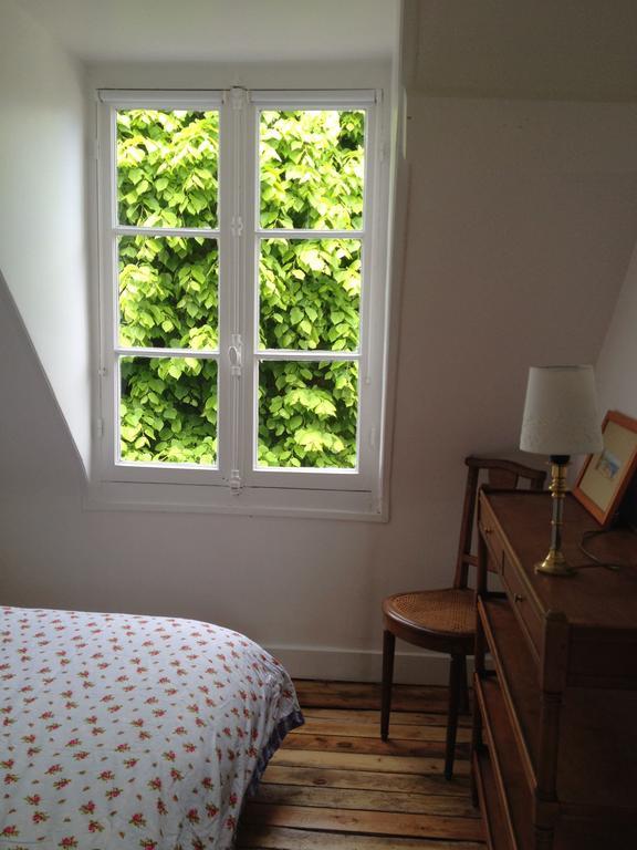 Les Graves Villa Villerville Room photo